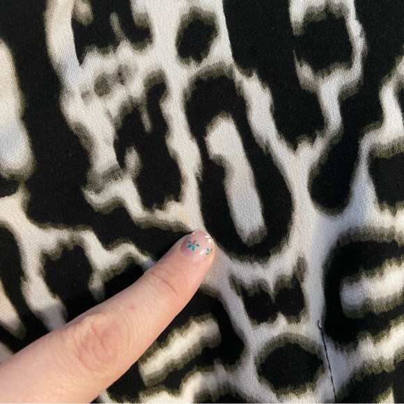 Calvin Klein Women’s Leopard Print Short Dolman Sleeve Tunic / Kaftan Top Size 6 - Picture 15 of 15